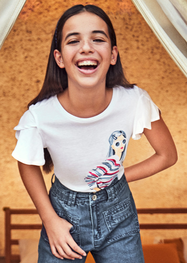 T´shirt menina riscas 8